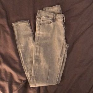 Mother “The Looker” Light gray skinny jeans